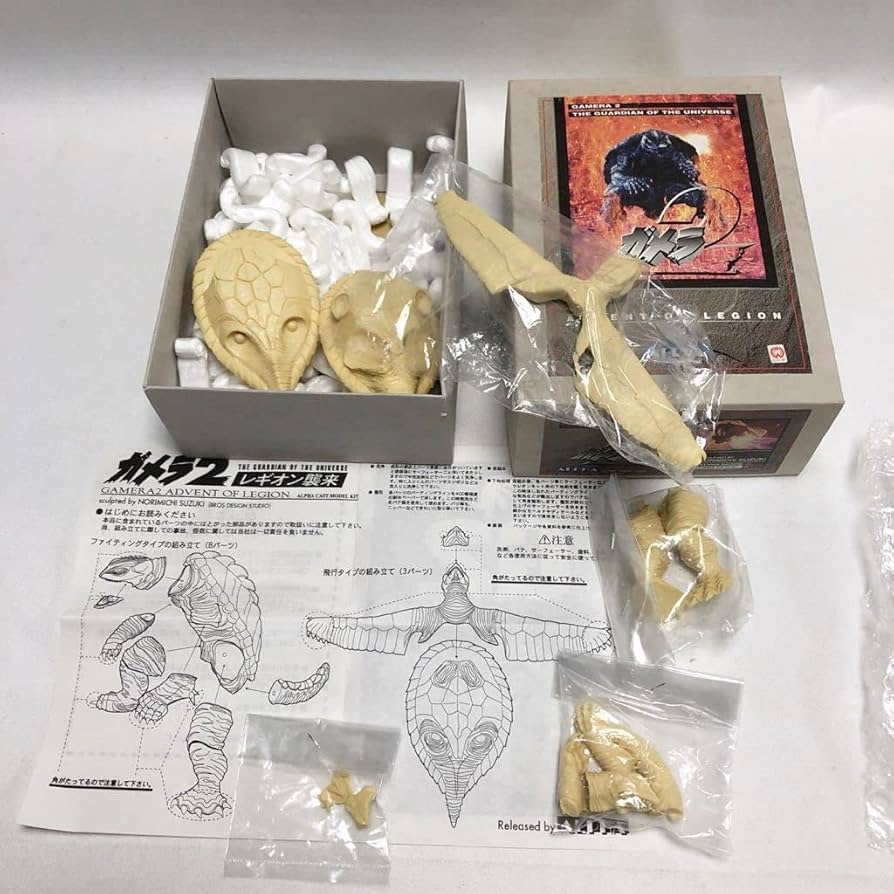 アヴァンガメラ　ガレージキット　 ジオラマ 完成品(木の劣化あり・取り扱い注意) オンラインストアにてガレージキットの取り扱い開始！一部海外
